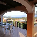Vista Sul Mare E Tavolara Budoniaffitti Σπίτι διακοπών *