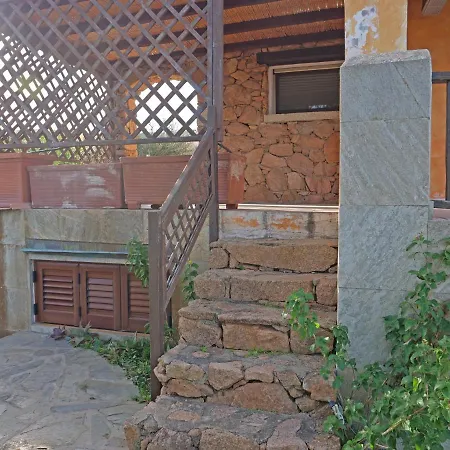 Vista Sul Mare E Tavolara Budoniaffitti بيت للعطل *