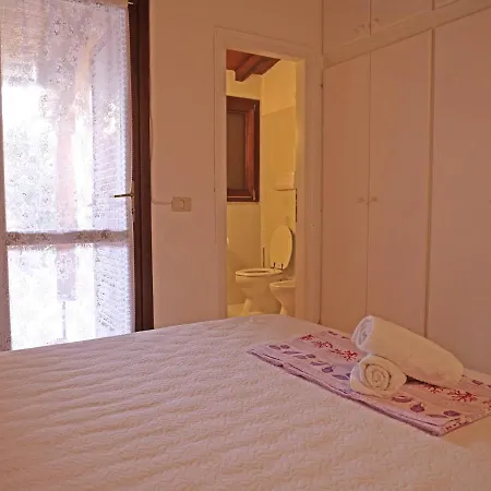 Vista Sul Mare E Tavolara Budoniaffitti بيت للعطل بورتو سان باولو