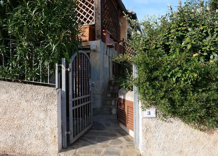 Tatil Evi Vista Sul Mare E Tavolara Budoniaffitti Porto San Paolo (Sardinia)