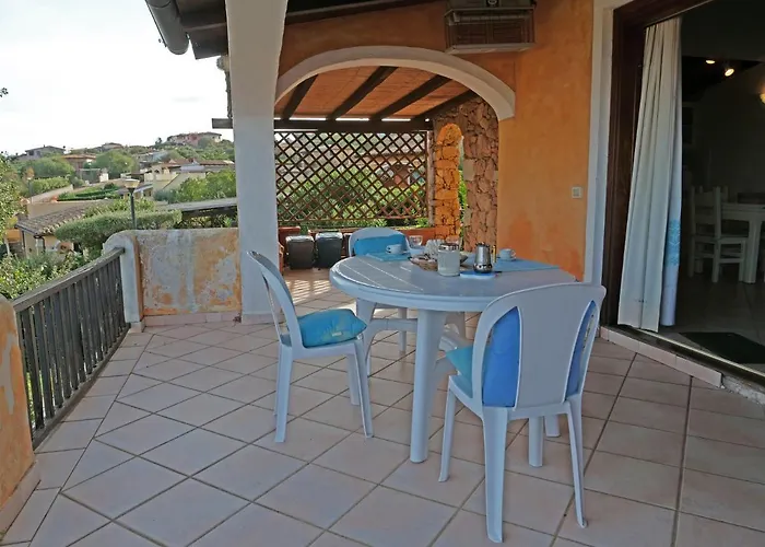 Vista Sul Mare E Tavolara Budoniaffitti Tatil Evi *