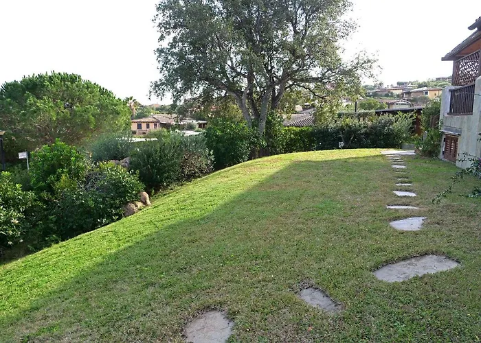 Vista Sul Mare E Tavolara Budoniaffitti Tatil Evi *