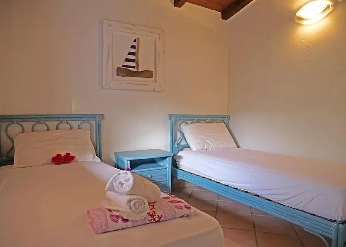 Vista Sul Mare E Tavolara Budoniaffitti Casa de Férias *