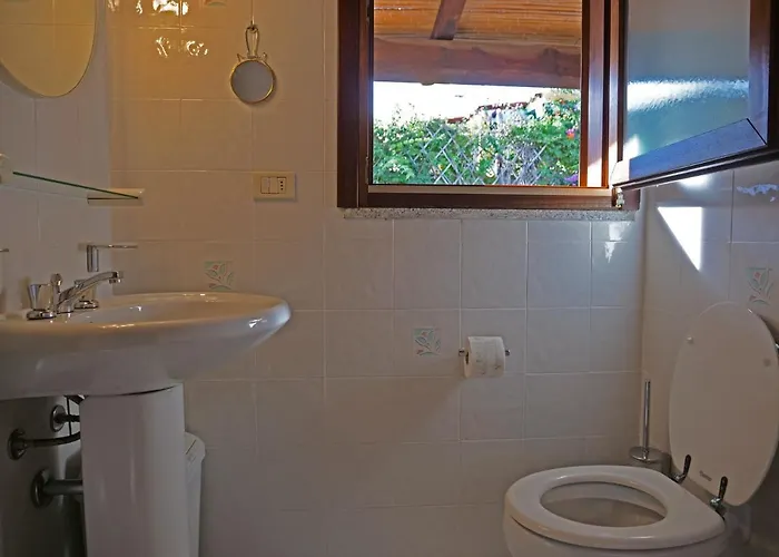 Vista Sul Mare E Tavolara Budoniaffitti Tatil Evi Porto San Paolo (Sardinia)